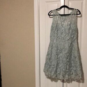 Elegant Lace Sleeveless Dress - Light Blue